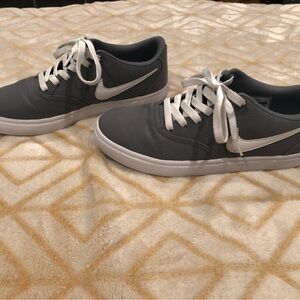 Nike SB Check Solarsoft Canvas Grey Skater Shoes Sneakers